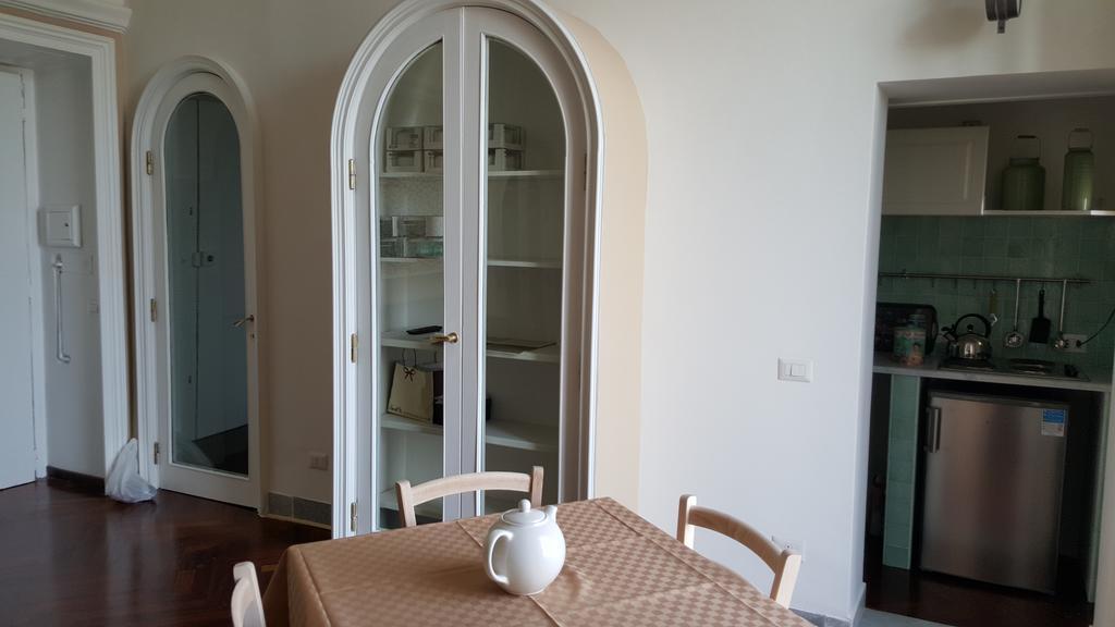 Garibaldi I Apartment Naples Luaran gambar